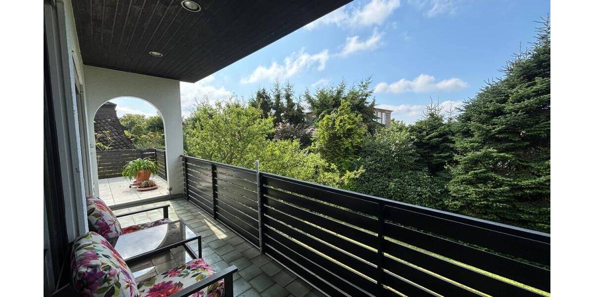 Einfamilienhaus Schlangenbad Georgenborn - 8 Zimmer, 277 m&sup2;, 635.000&euro; | Angebot:26139580
