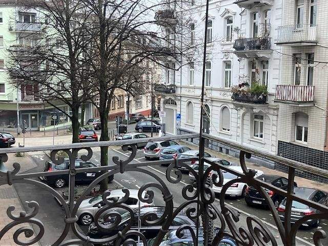 Etagenwohnung Wiesbaden Südost - 4 Zimmer, 124 m&sup2;, 1.900&euro; | Angebot:25772220