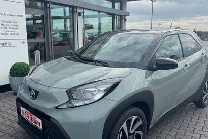 Toyota Aygo (X) 2.801 km 18.990 € Walluf 65396