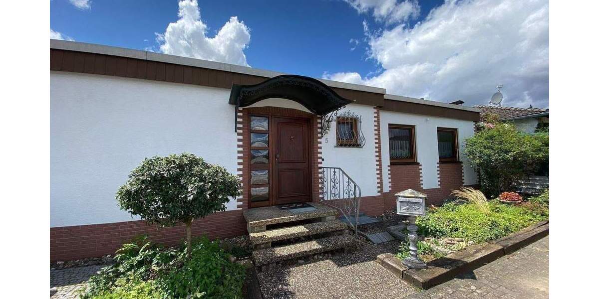 *NEU* BUNGALOW IN ABSOLUT RUHIGER UND NATURNAHER LAGE MIT VIEL PLATZ FÜR DIE GANZE FAMILIE! 5 zimmer