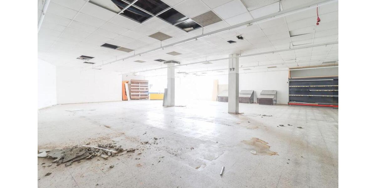 Diese vielseitig nutzbare Gewerbefläche bietet Ihnen alles, was Sie für Ihren Erfolg brauchen! zimmer