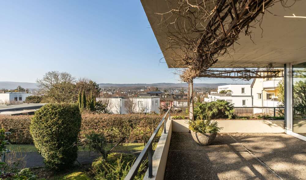 Einfamilienhaus Wiesbaden Bierstadt - 10 Zimmer, 371 m&sup2;, 1.490.000&euro; | Angebot:26562305