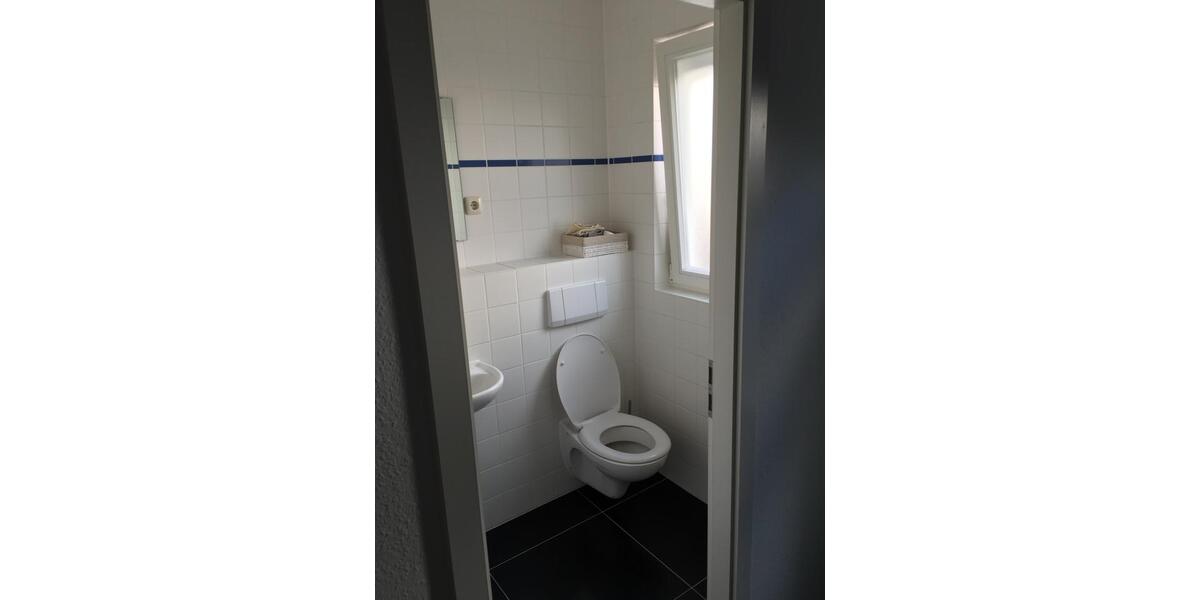 Reihenmittelhaus in Kelkheim Waldplateau zu vermieten 5 zimmer