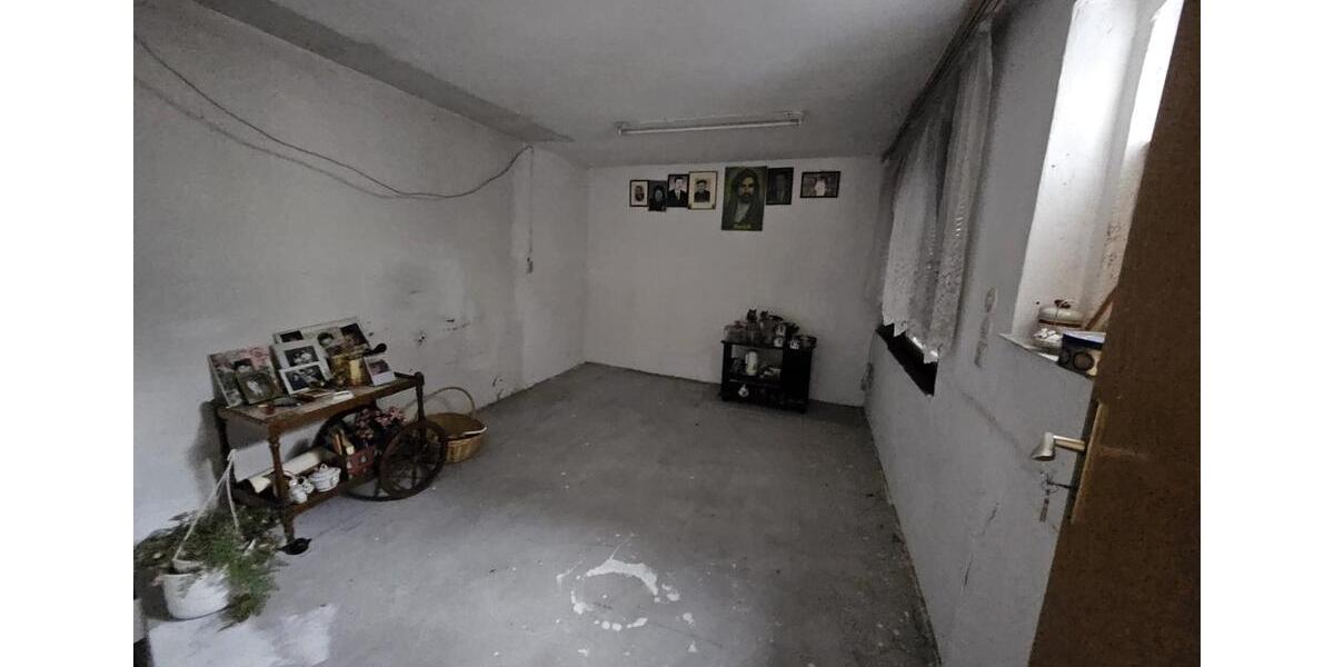 Einfamilienhaus Bingen am Rhein - 18 Zimmer, 200 m&sup2;, 269.000&euro; | Angebot:26255653