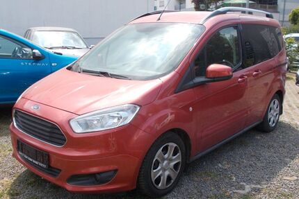 Ford Tourneo Courier 130.000 km 10.499 € Mainz 55129