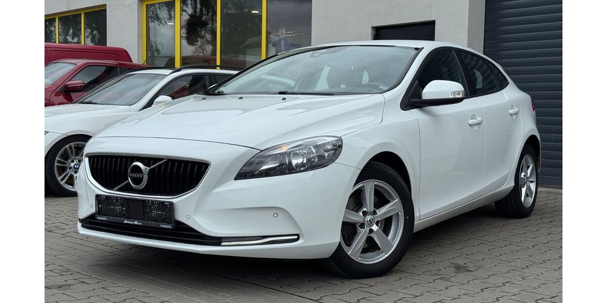 Volvo V40 156.000 km 9.499 &euro; Hünstetten / Beuerbach 65510