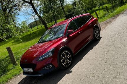 Ford Focus 126.000 km 9.999 &euro; Nauheim 64569