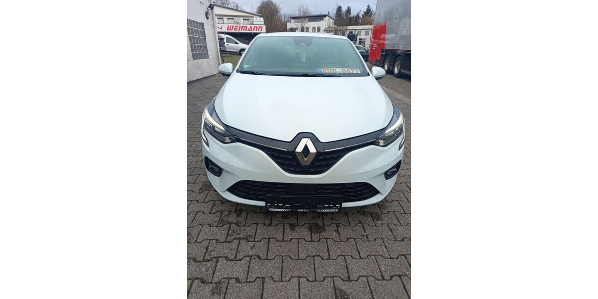 Renault Clio 51.268 km 15.950 &euro; Wiesbaden 65189