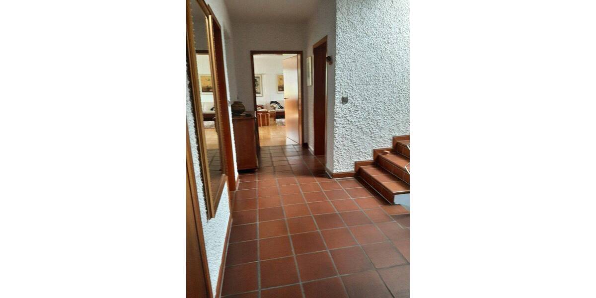Einfamilienhaus Oberursel Oberstedten - 5 Zimmer, 180 m&sup2;, 1.080.000&euro; | Angebot:26892835