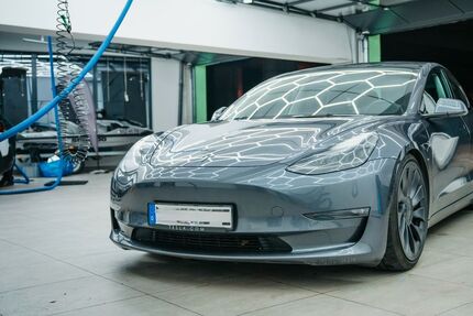 Tesla Model 3 47.500 km 32.500 &euro; Wiesbaden 65205