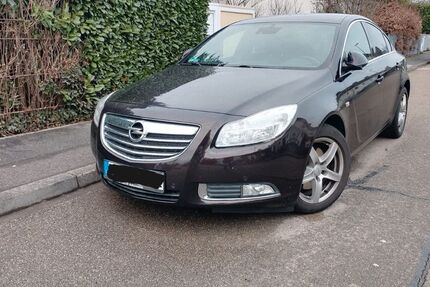 Opel Insignia 228.689 km 3.500 &euro; Wiesbaden 65232