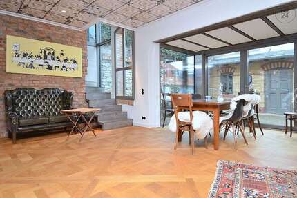 Haus Wiesbaden Nordost - 2 Zimmer, 90 m&sup2;, 2.290&euro; | Angebot:26901725