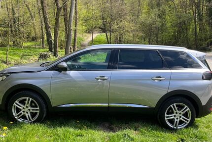 Peugeot 5008 113.030 km 17.000 &euro; Königstein 61462