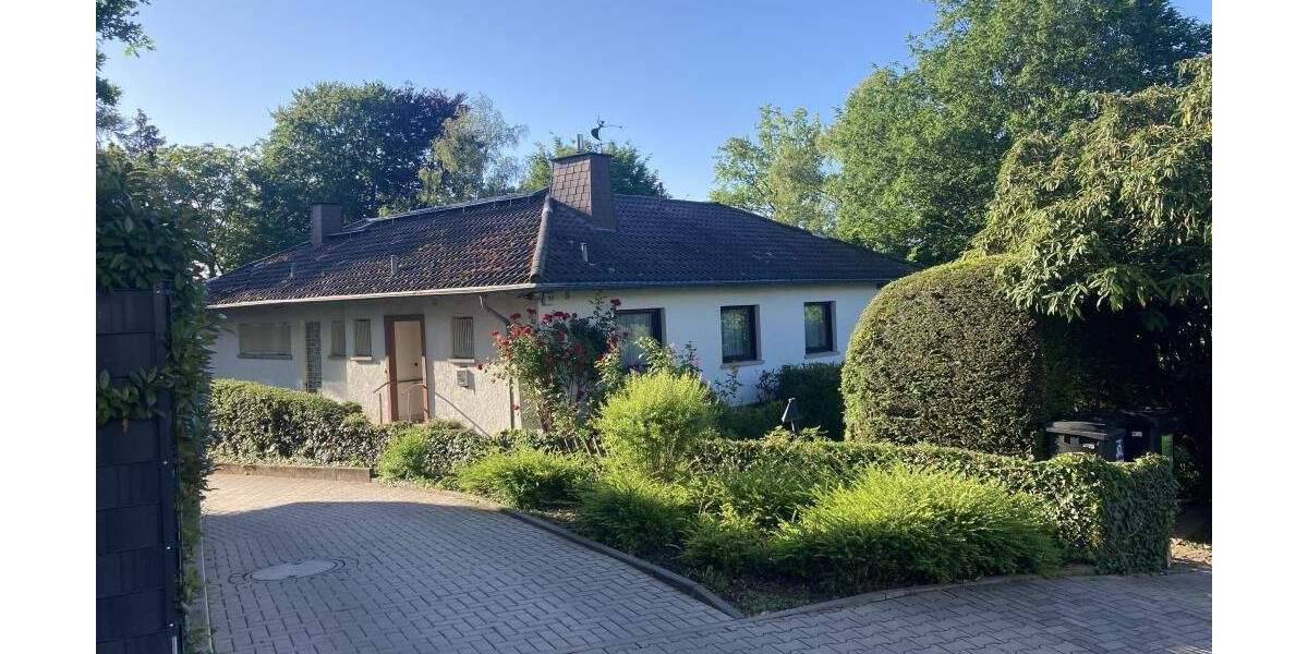 Bungalow Wiesbaden Nordost - 8 Zimmer, 192 m&sup2;, 1.455.000&euro; | Angebot:24648730