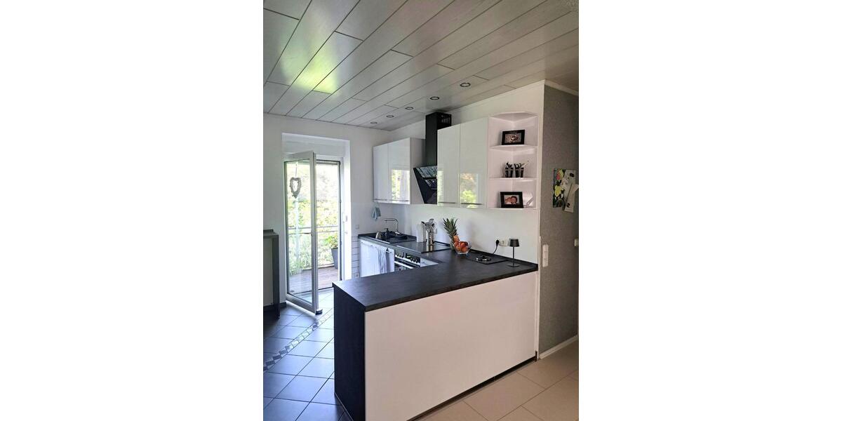 Etagenwohnung Kelkheim (Taunus) - 3 Zimmer, 91 m&sup2;, 399.000&euro; | Angebot:24980735