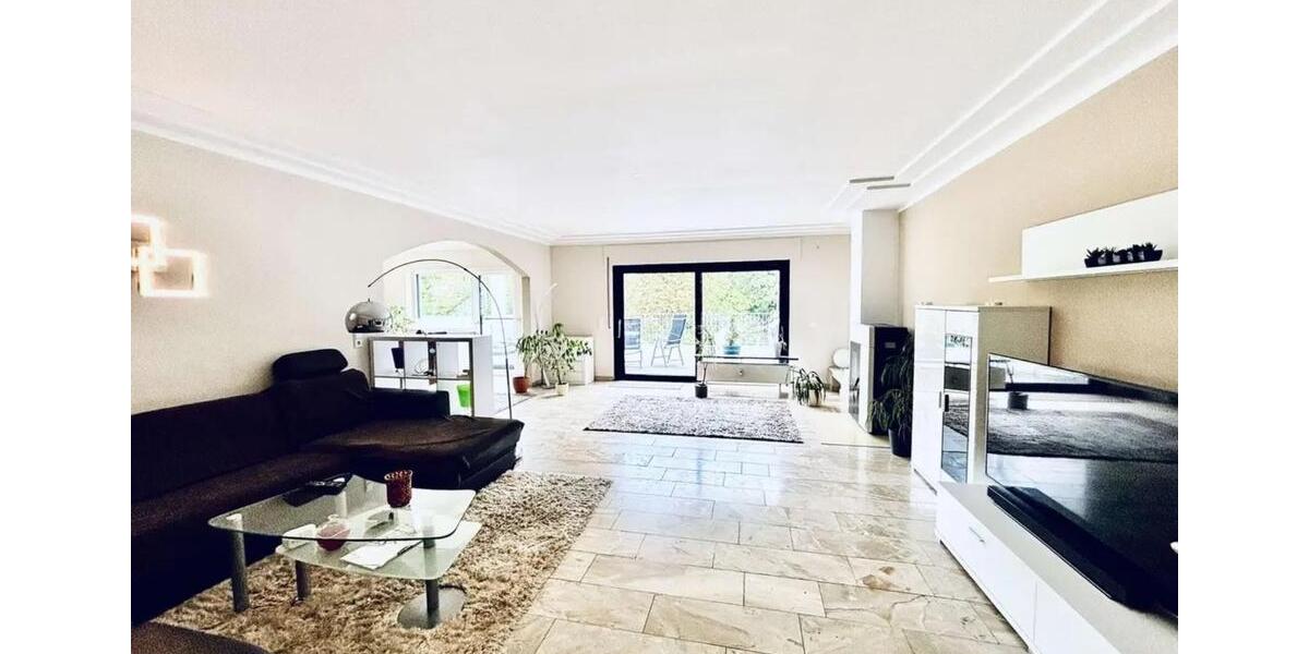 Moderne Penthouse-Wohnung in exklusiver Lage 5 zimmer