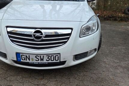 Opel Insignia 204.800 km 2.150 &euro; Wiesbaden 65197
