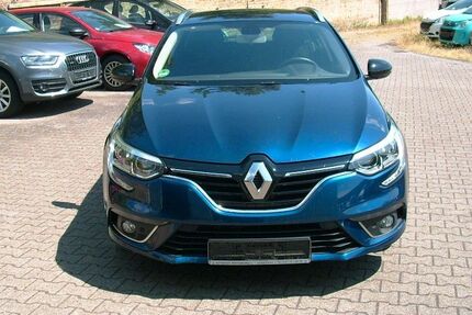 Renault Megane 143.100 km 6.299 &euro; Wiesbaden 65187