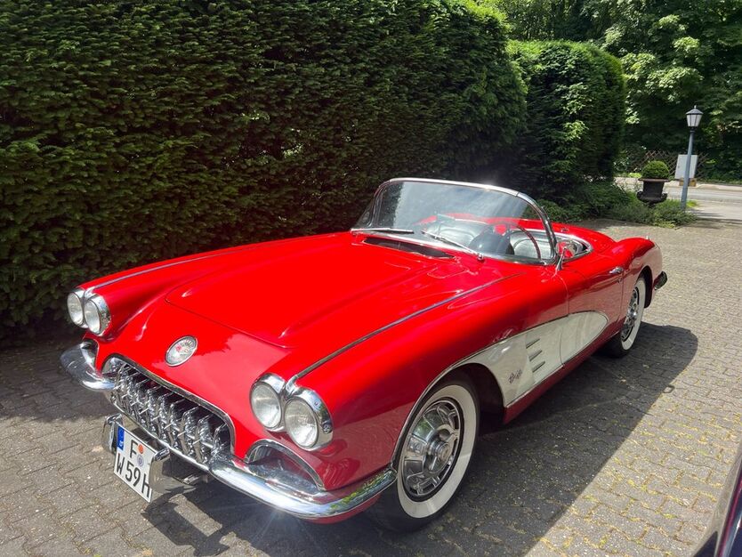 Corvette C1 80.000 km 89.000 € Frankfurt 60325