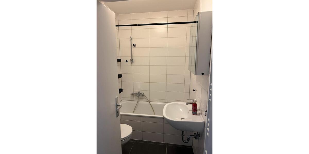 Top gelegene Wohnung in Bad Soden mit 2ZKB und TG Stellpatz 2 zimmer