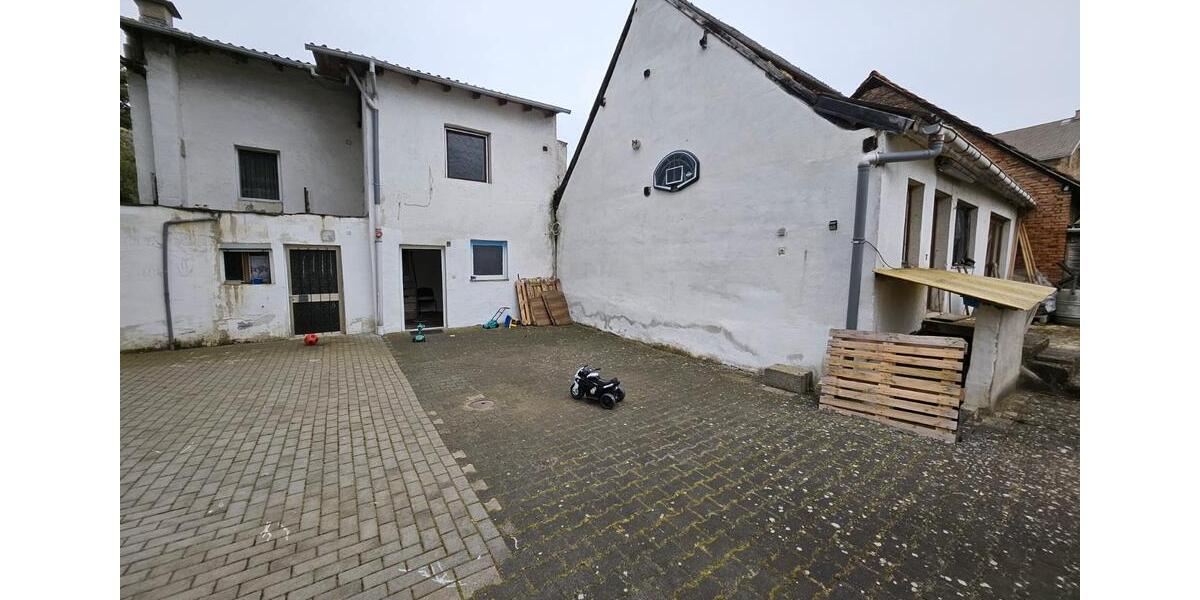 Einfamilienhaus Bingen am Rhein - 18 Zimmer, 200 m&sup2;, 269.000&euro; | Angebot:26255653