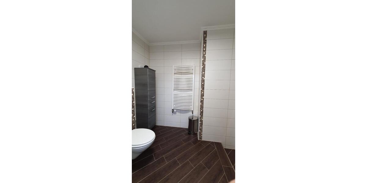 Einfamilienhaus Mainz Mombach - 8 Zimmer, 180 m&sup2;, 750.000&euro; | Angebot:27181980