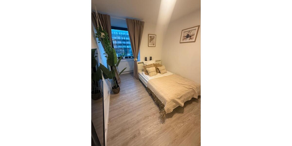 Etagenwohnung Mainz Neustadt - 1 Zimmer, 21 m&sup2;, 1.000&euro; | Angebot:25379180