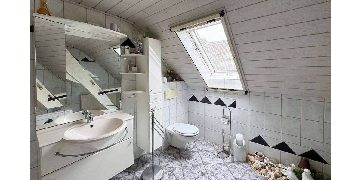 Reihenendhaus Hünfelden Kirberg - 4 Zimmer, 134 m&sup2;, 180.000&euro; | Angebot:26310275