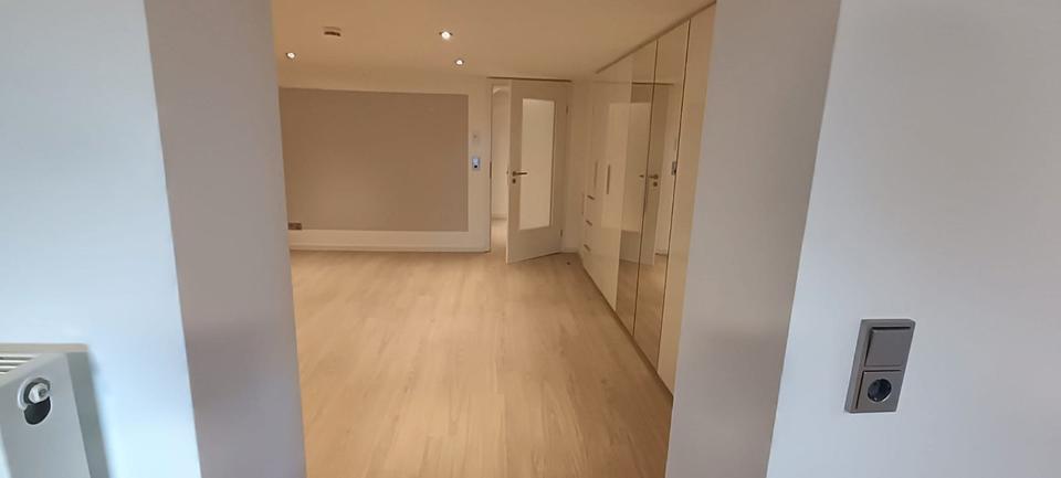 Etagenwohnung Wiesbaden Schierstein - 3 Zimmer, 94 m&sup2;, 1.550&euro; | Angebot:26550203