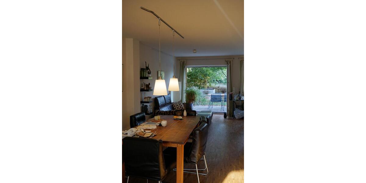 Reihenhaus Wiesbaden Bierstadt - 4 Zimmer, 135 m&sup2;, 1.990&euro; | Angebot:26004917