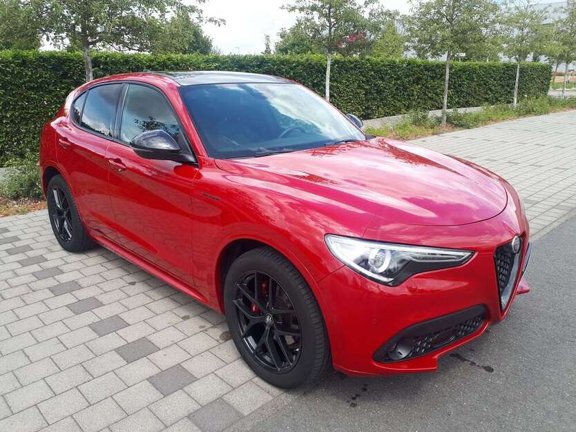 Alfa Romeo Stelvio 46.000 km 35.900 € Mainz 55122