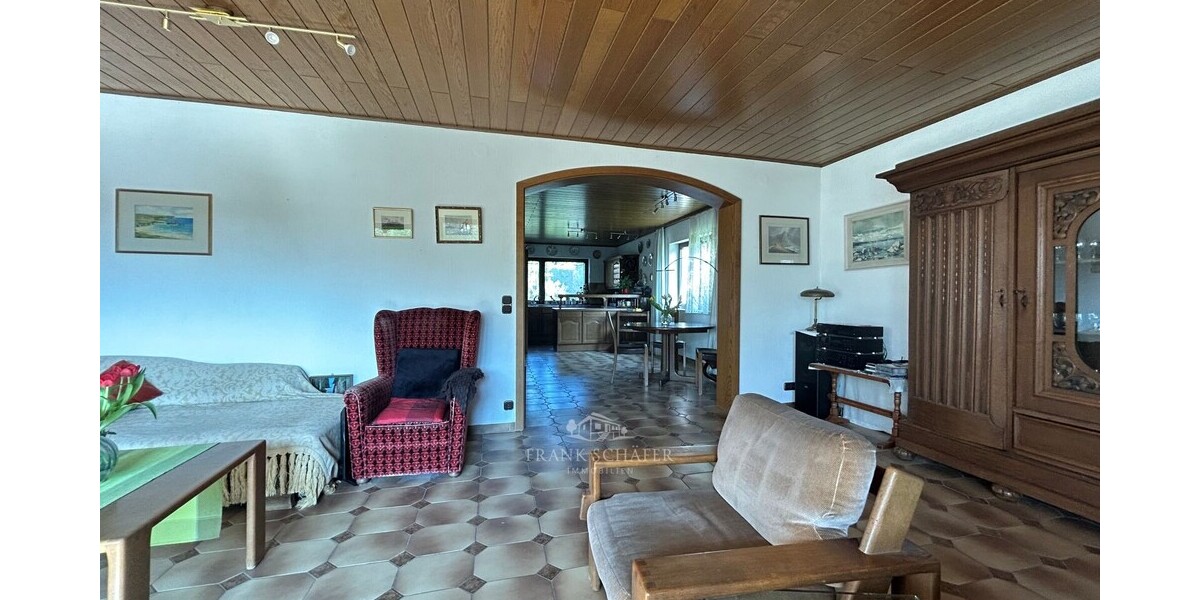 FRANK SCHÄFER IMMOBILIEN - EFH in Saulheimer Toplage: ca. 200m² Wfl. & außergewöhnliches Grundstück - Einfamilienhaus Saulheim / Nieder-Saulheim Saulheim | Angebot:26659997