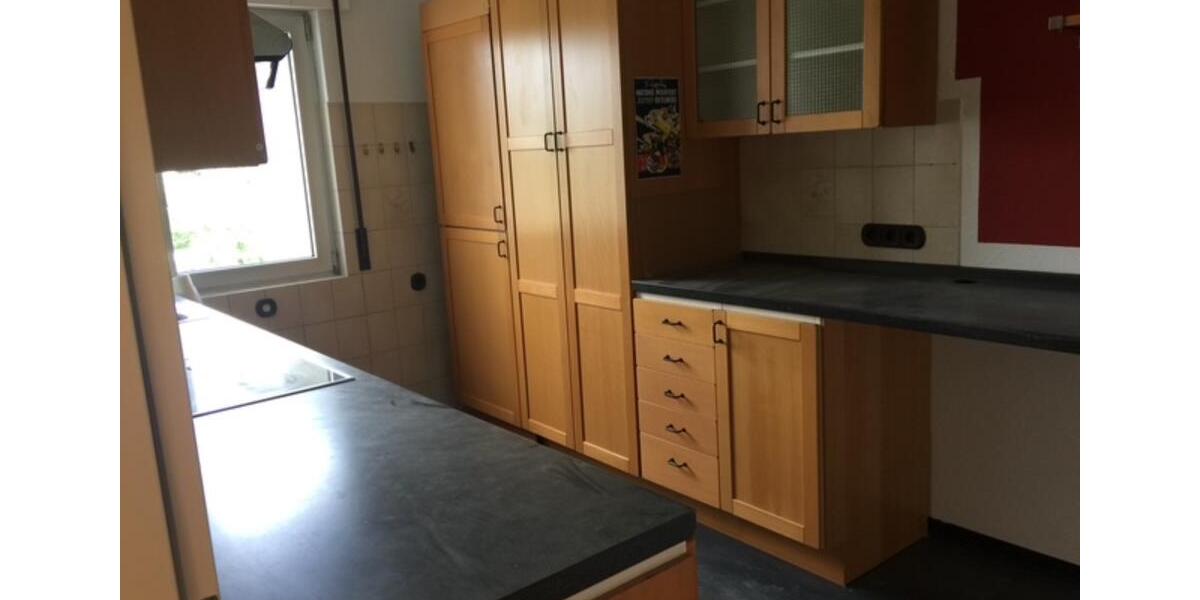 Etagenwohnung Eschborn - 5 Zimmer, 124 m&sup2;, 1.800&euro; | Angebot:25645591