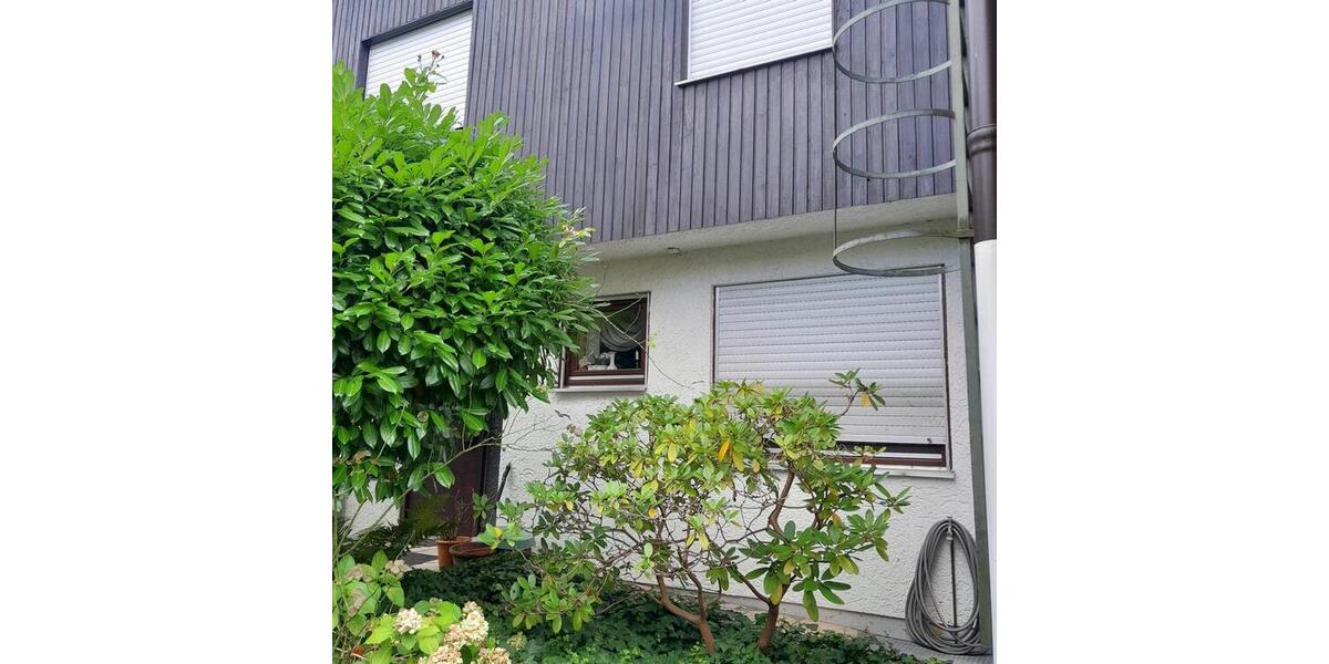 Reihenmittelhaus in Wiesbaden Aukammlage zu vermieten zimmer