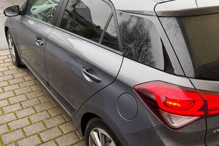 Hyundai i20 132.590 km 8.800 &euro; Kiedrich 65399