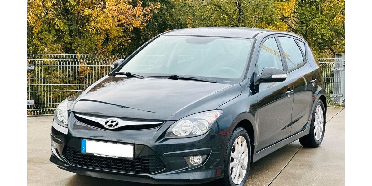 Hyundai i30 87.949 km 6.399 &euro; Kriftel 65830