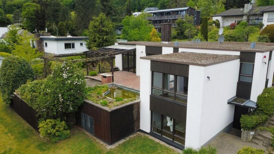 Einfamilienhaus Glashütten - 9 Zimmer, 306 m&sup2;, 2.900&euro; | Angebot:26562046