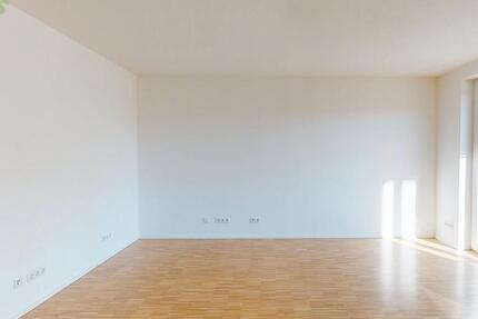 Großzügig geschnittene 4-Zimmer-Wohnung mit zwei Bädern und Terrasse! 4 zimmer