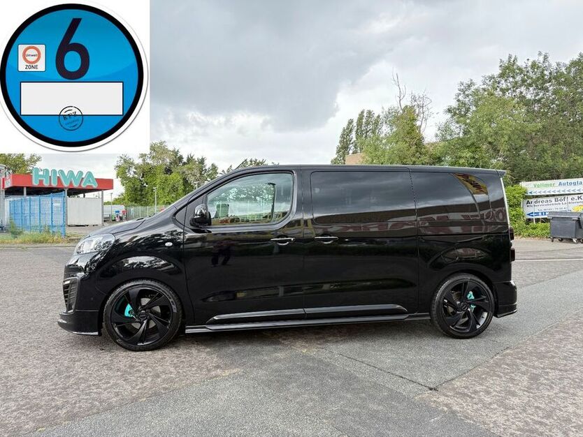 Zafira Life