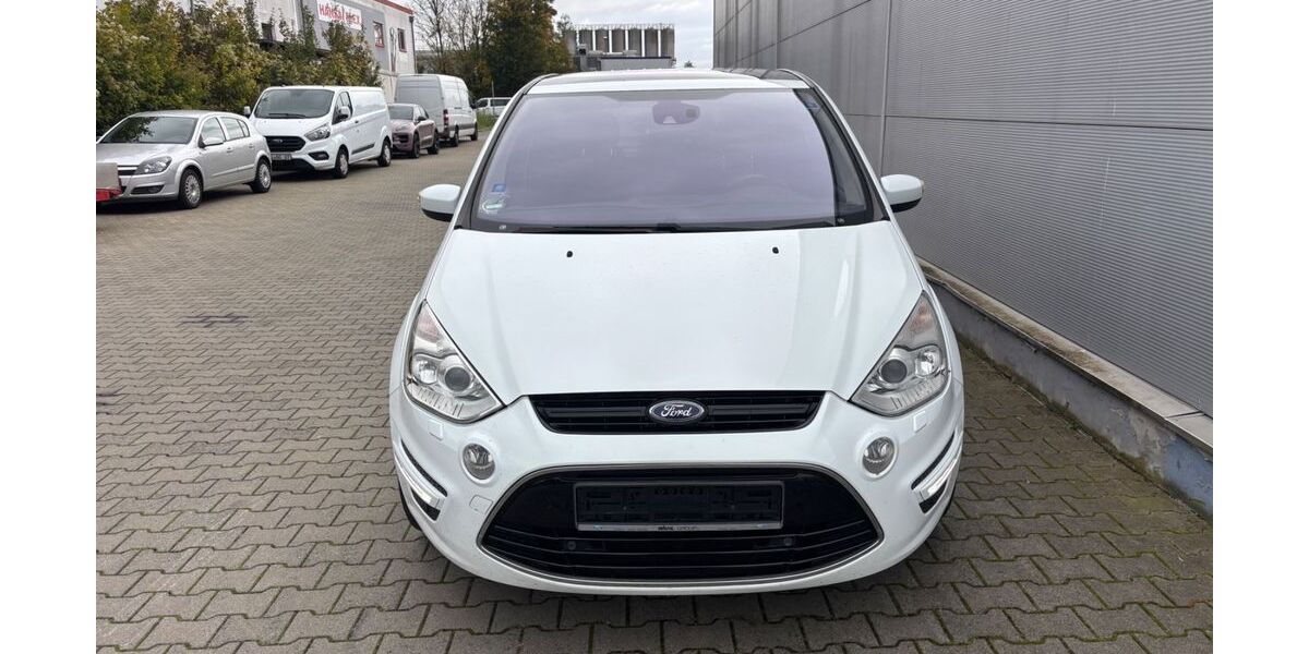 Ford S-Max 158.541 km 6.799 &euro; Wiesbaden 65201