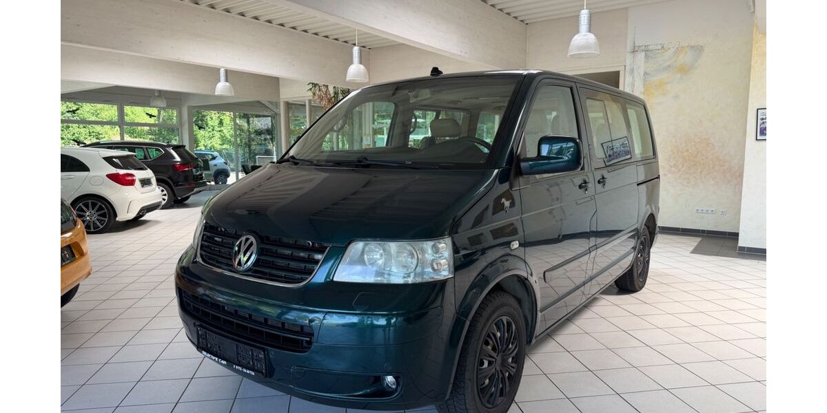 VW T5 Transporter 290.000 km 7.499 &euro; Selters 65618
