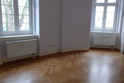 Wohnung Wiesbaden Biebrich - 5 Zimmer, 140 m&sup2;, 595.000&euro; | Angebot:25057973
