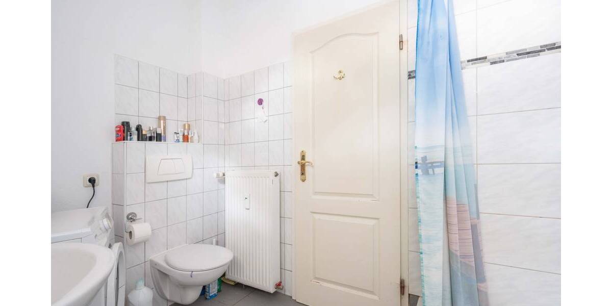 Denkmalgeschützes Hofanwesen - derzeit in sechs Einheiten aufgeteilt - mit vielen Optionen 8 zimmer