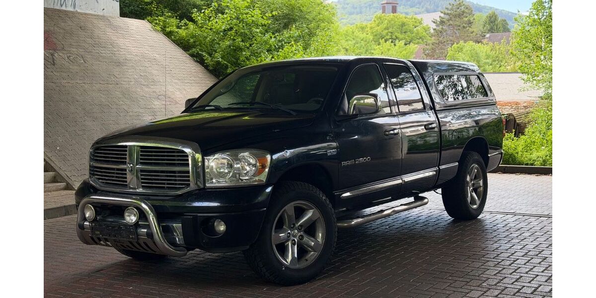 Dodge RAM 190.000 km 15.200 &euro; Königstein 61462