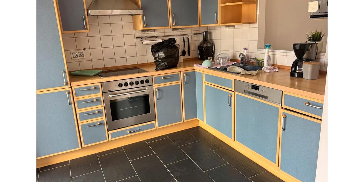 Dachgeschoßwohnung Flörsheim am Main - 3 Zimmer, 75 m&sup2;, 1.300&euro; | Angebot:25902152