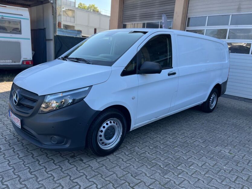 Mercedes-Benz Vito 169.000 km 11.990 € Frankfurt am Main 65933