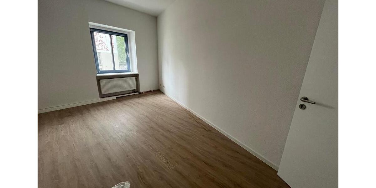 Etagenwohnung Mainz - 4 Zimmer, 112 m&sup2;, 1.675&euro; | Angebot:25122909