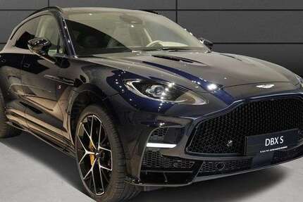 Aston Martin DBX 4.990 km 259.650 &euro; Kronberg 61476