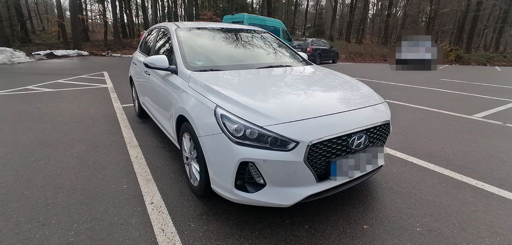 Hyundai i30 152.000 km 11.400 &euro; Mainz 55120