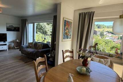 Haus Niedernhausen-Engenhahn Engenhahn - 7 Zimmer, 189 m&sup2;, 749.000&euro; | Angebot:26815332